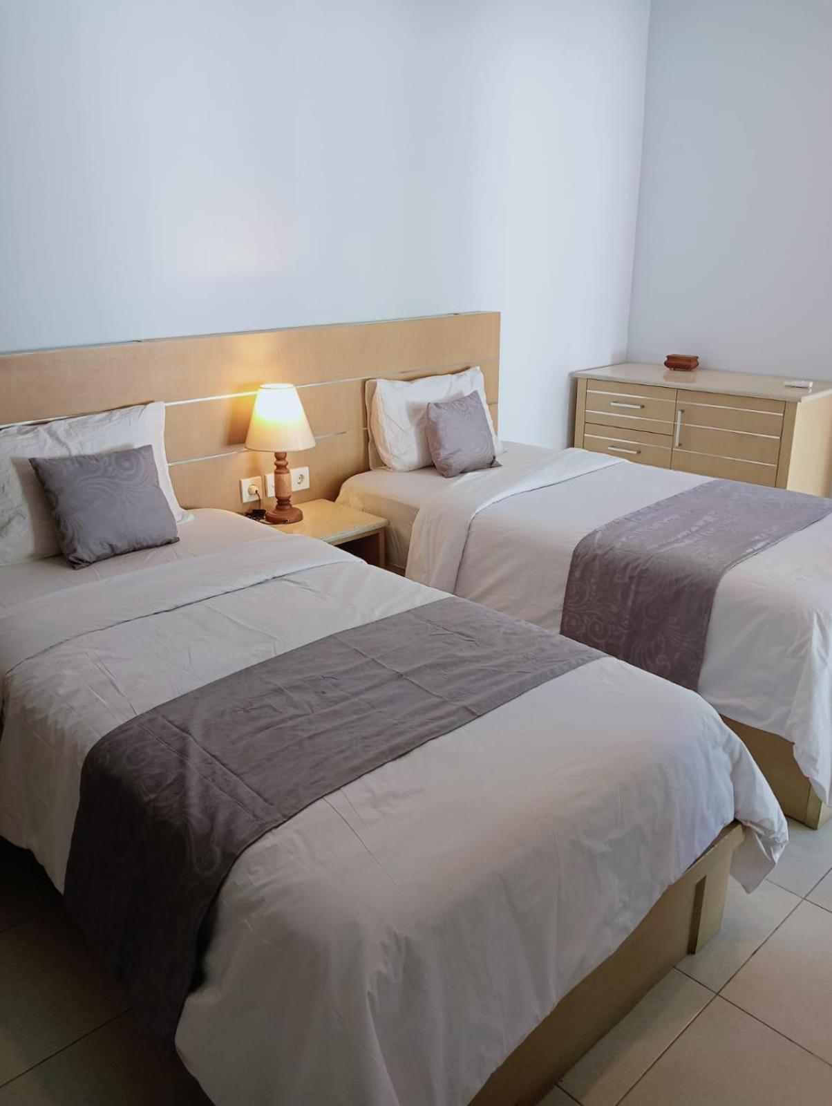 Glisten Up Villa Beach Side Sanur! Exterior foto