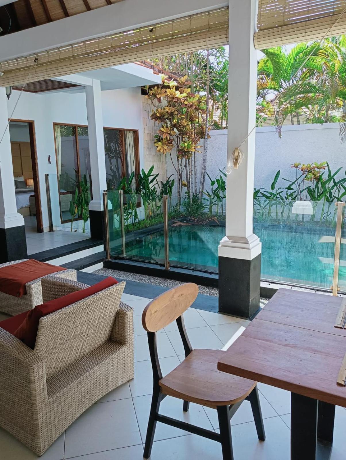 Glisten Up Villa Beach Side Sanur! Exterior foto